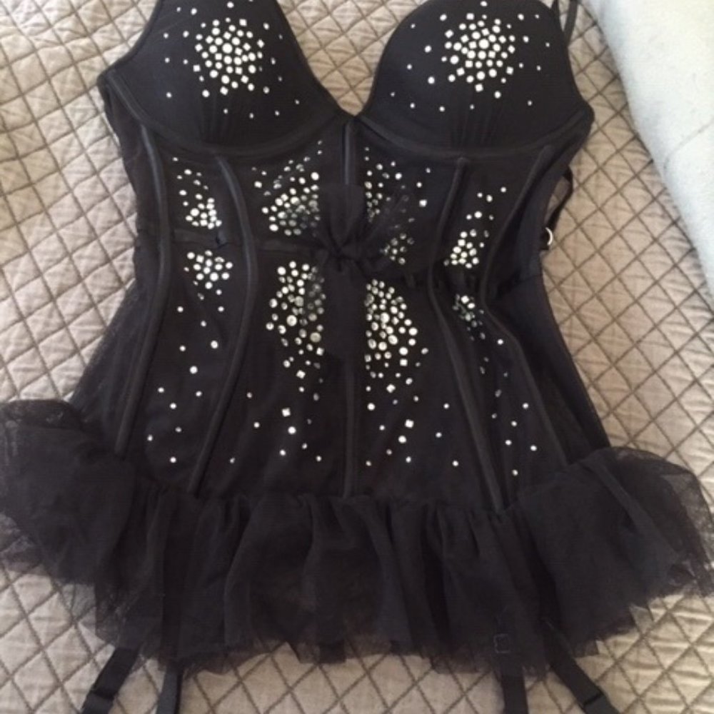 very sexy VS black corset